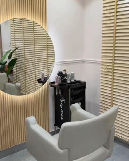 Picture of  صالون نسائي بمنطقه الجابريه  