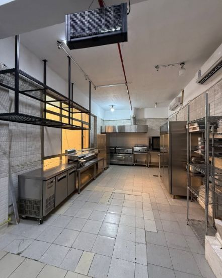 Picture of مطبخ مركزي في اسواق القرين