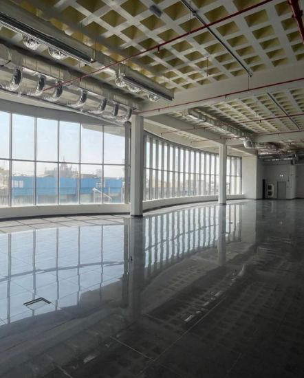 Picture of للايجار دور كامل في الشويخ الصناعية 