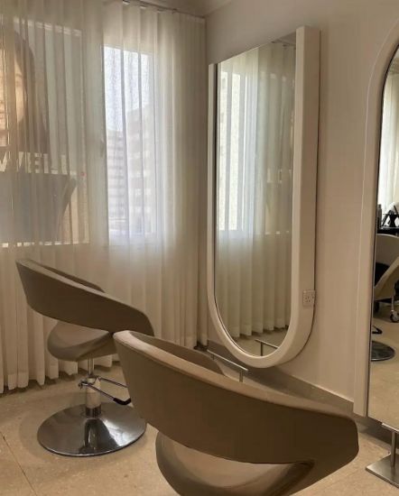 Picture of صالون نسائي للبيع في صباح السالم