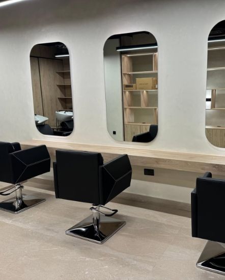 Picture of صالون نسائي في منطقة شرق