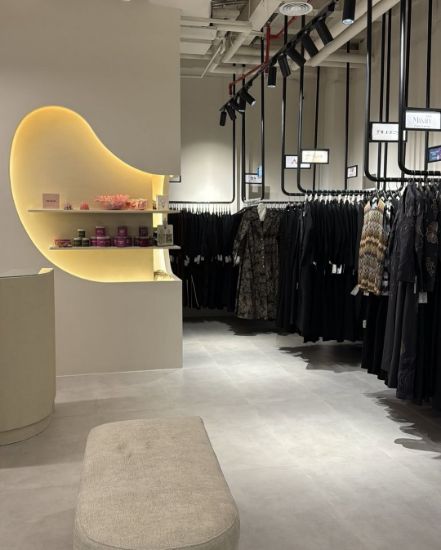 Picture of  محل في العقيله مجمع مول 89 