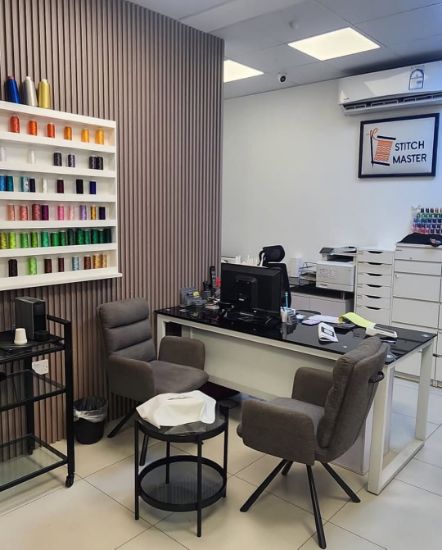 Picture of محل خياطه نسائي ورجالي شامل 3 رخص