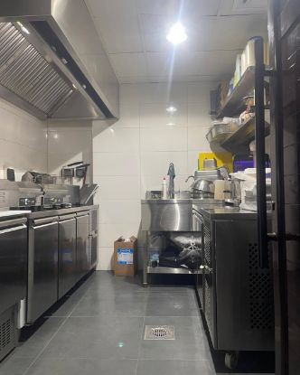Picture of للايجار مطبخ مجهز في مقهى