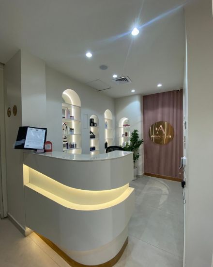 Picture of صالون نسائي صباح السالم قطعه 2